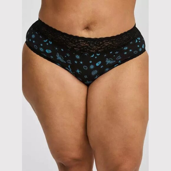 Torrid - Cotton Mid-Rise Cheeky Lace Trim Panty (New Fit) - in Spooky Toss Black - Picture 1 of 10